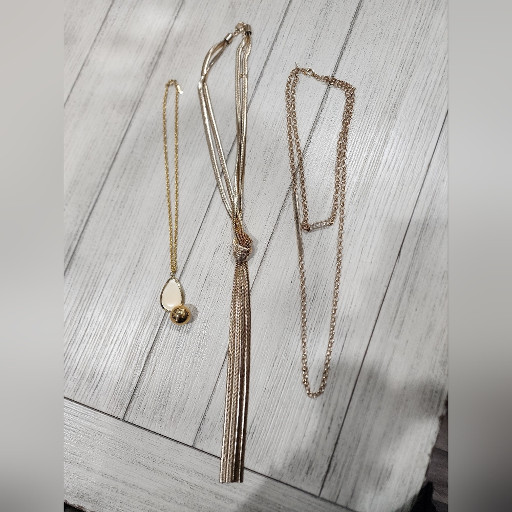 Lot of Gold Necklaces